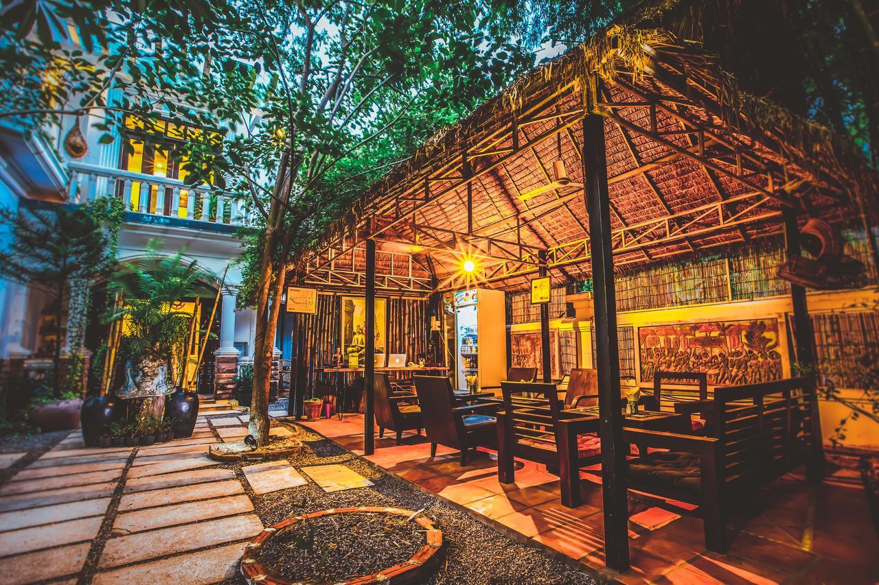 Eocambo Villa Siem Reap Exteriör bild