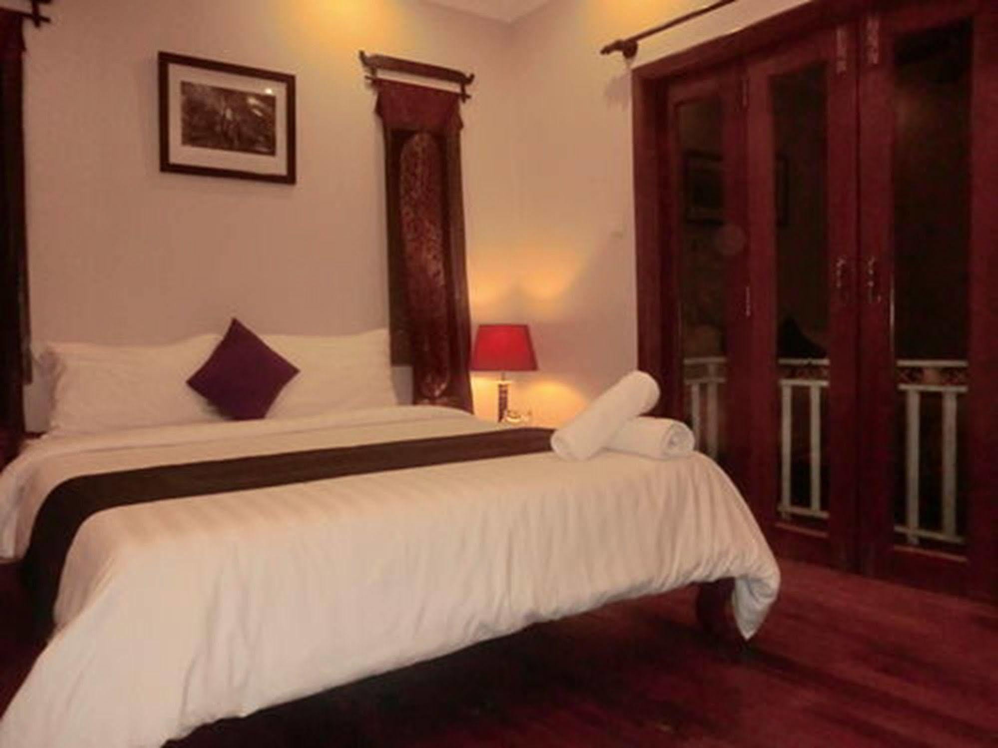 Eocambo Villa Siem Reap Exteriör bild